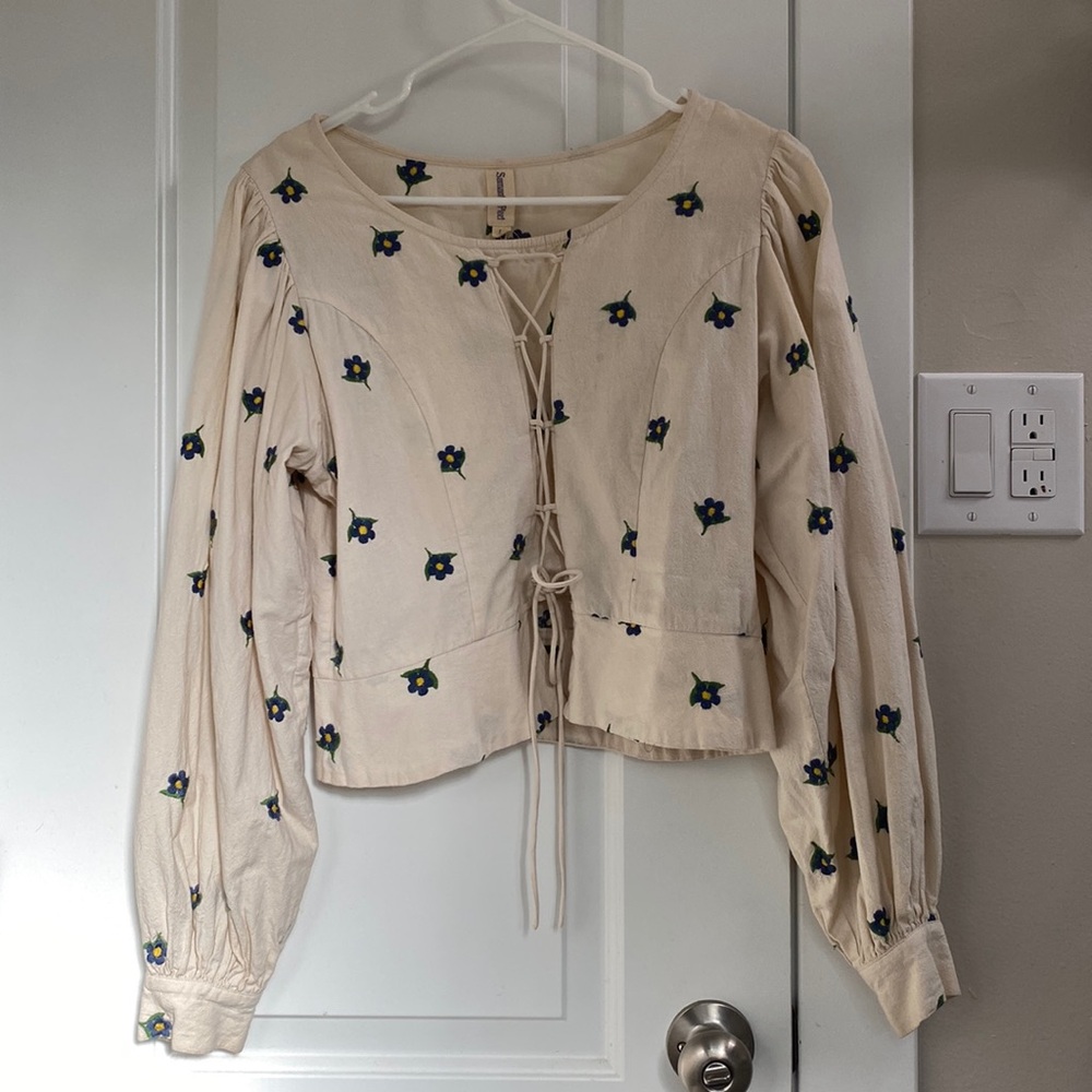 Samantha Pleet Soft Lace Up Puff Sleeve Embroidered Top in Cream Size L